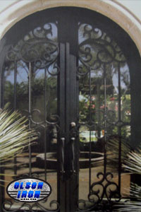 Iron gates, Iron gates Las Vegas, Security gates, Security screens, Security doors, Courtyard gates, Iron fence, Metal gates, Side yard gates, Rv gates, Double gates, Single gates, Driveway gates, Electric gates, Wrought iron gates, Iron works, Stair railing, Iron railings