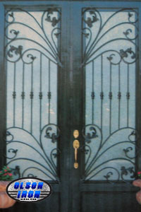 Iron gates, Iron gates Las Vegas, Security gates, Security screens, Security doors, Courtyard gates, Iron fence, Metal gates, Side yard gates, Rv gates, Double gates, Single gates, Driveway gates, Electric gates, Wrought iron gates, Iron works, Stair railing, Iron railings